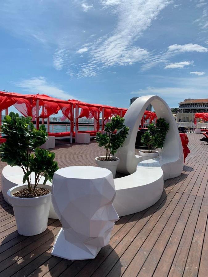 Beach Club Odessa Hotel Night Club Odesa Exterior photo